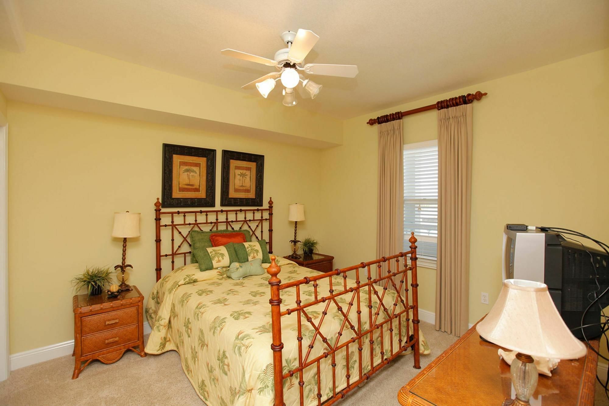 Celadon Beach Resort By Panhandle Getaways Panama City Beach Exterior photo